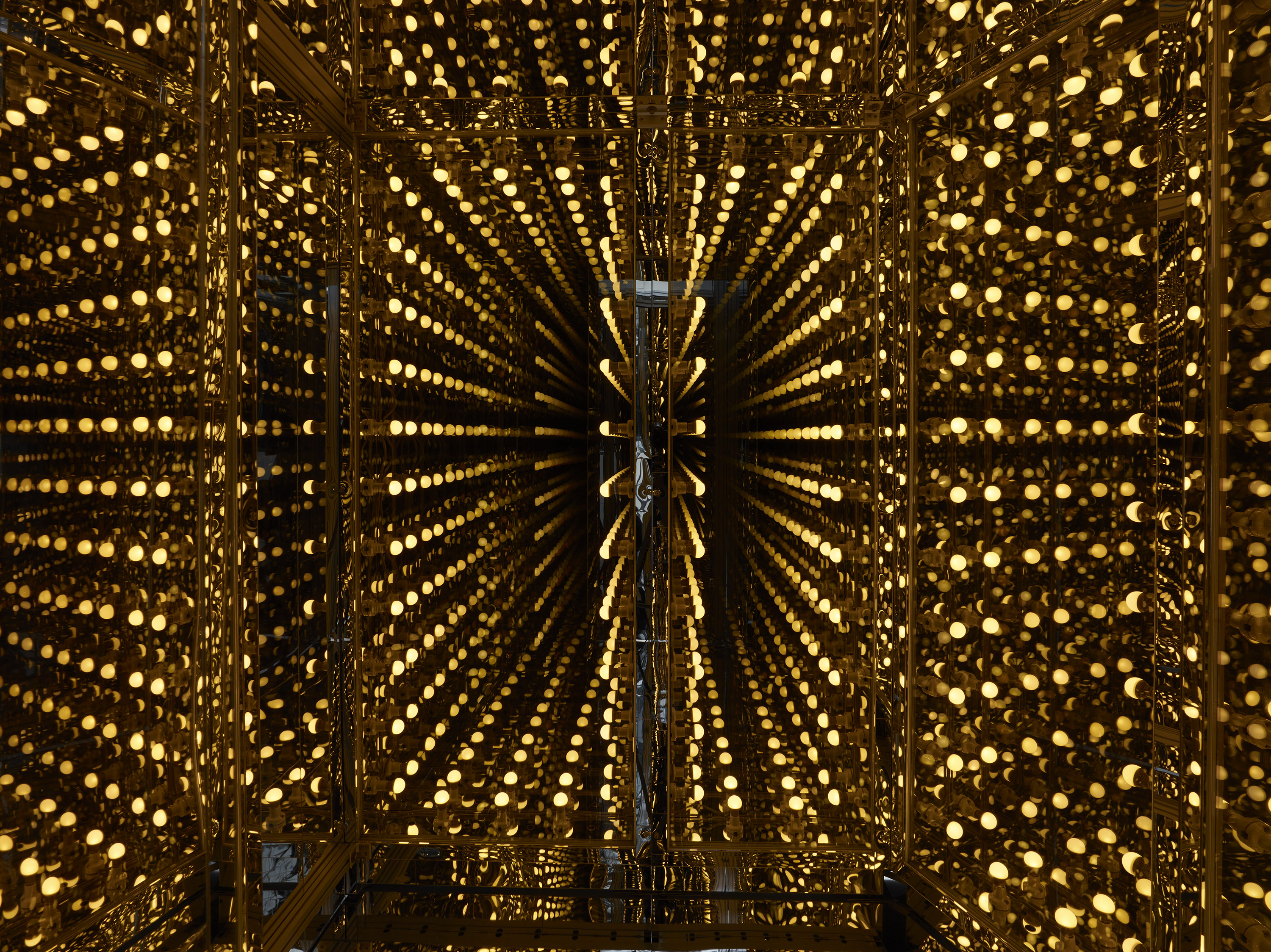 Lee Bul’s Pessimistic Belief In Progress